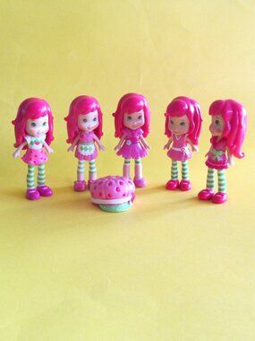 Strawberry Shortcake action figures 2008 Scented